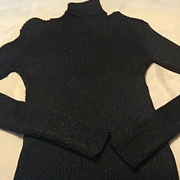 NWOT Joseph A turtleneck - Picture 2 of 4